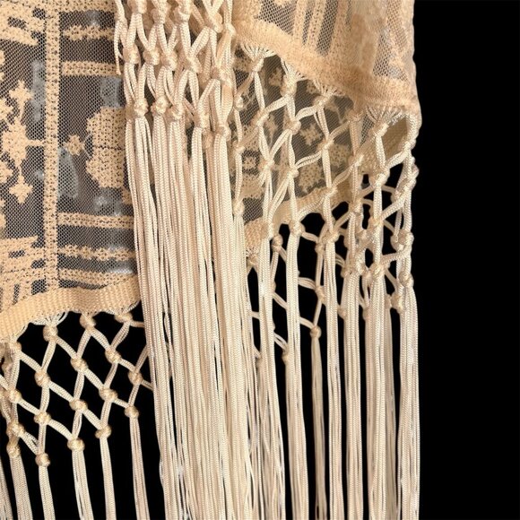 Torrid Cream Lace Shawl Size 00 - Picture 5 of 5